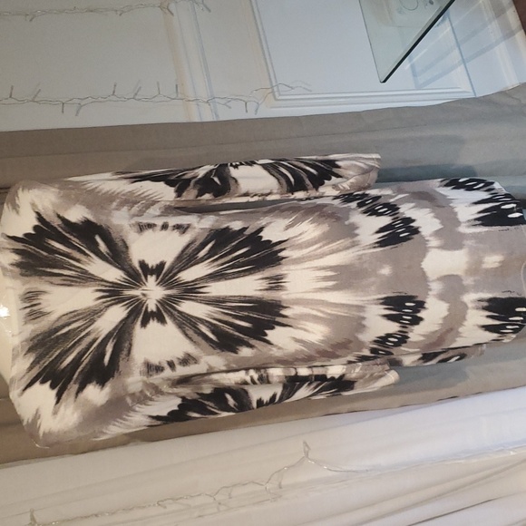 Belldini gray and white tie dye tunic dress size L - Picture 5 of 5